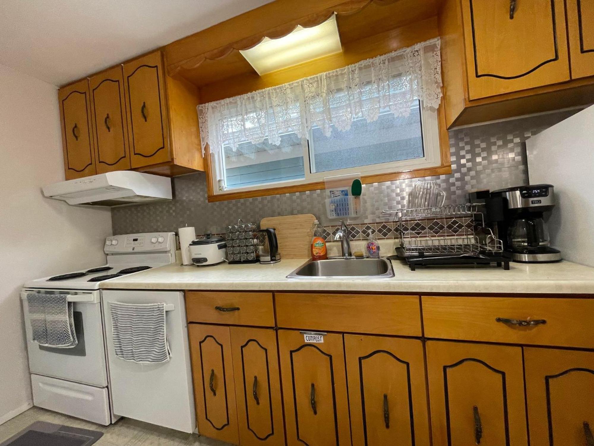 Luxurious Cozy House In Bluffs With Lake View Villa โตรอนโต ภายนอก รูปภาพ